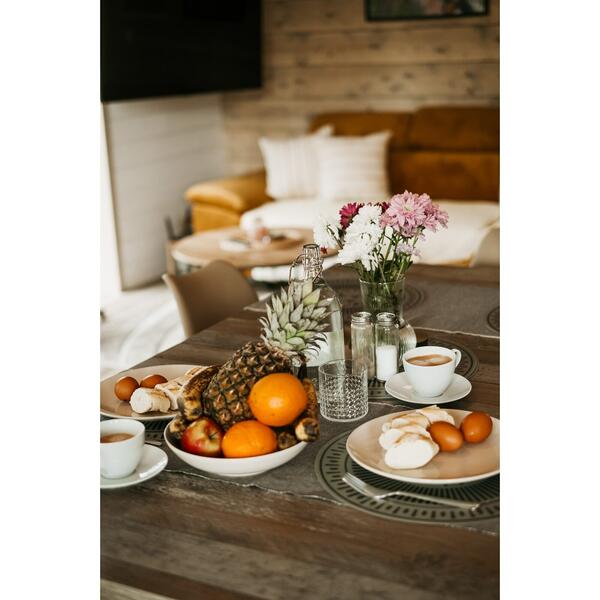Breakfast detail